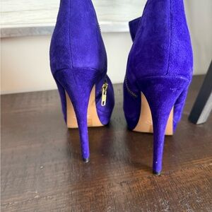 Aldo Vibrant Purple Suede Heels
